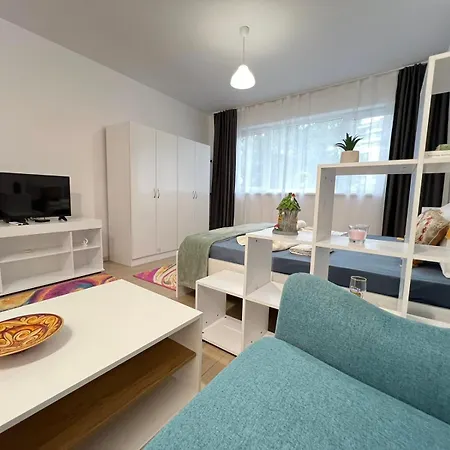Santorini Modern And Cosy Near Unss And Nsa W Wifi * 소피아