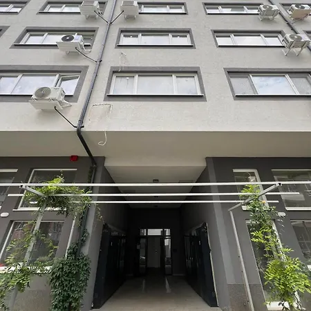 Santorini Modern And Cosy Near Unss And Nsa W Wifi 소피아