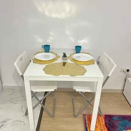 Lejlighed Santorini Modern And Cosy Near Unss And Nsa W Wifi *